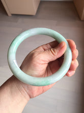 Load image into Gallery viewer, 75.7mm certified Type A 100% Natural sunny green/light green round cut plus size Jadeite Jade bangle AY100-9626