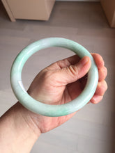 Load image into Gallery viewer, 75.7mm certified Type A 100% Natural sunny green/light green round cut plus size Jadeite Jade bangle AY100-9626