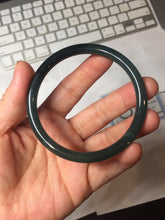 Load image into Gallery viewer, 卖了 58.3mm Type A 100% Natural icy black(冰乌鸡) blue gray Guatemala Slim Round Cut Jadeite Bangle PJ150-1376