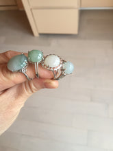 Load image into Gallery viewer, 100% natural type A icy watery green dark green four-prong jadeite jade ring group AA89