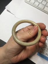 Load image into Gallery viewer, 50.5mm certified 100% natural Type A light yellow round cut jadeite jade bangle BS8-9570