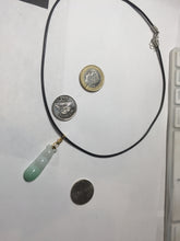 Load image into Gallery viewer, Type A 100% Natural sunny green white(白底青) Three Peas in a Pod(连中三元) Four Seasons Fortune Beans(四季发财豆) jadeite PD4