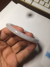 Load image into Gallery viewer, 56.7mm certified 100% natural type A light purple/white slim round cut jadeite jade bangle AE61-0916