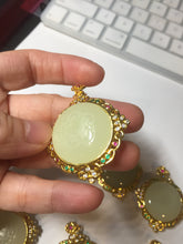 Load image into Gallery viewer, 100% Natural yellow/green nephrite Jade(黄玉) pendant HF84