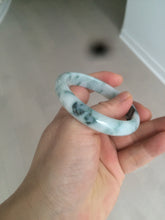 Load image into Gallery viewer, 51.5mm certified 100% natural Type A light green/white with green floating flowers oval jadeite jade bangle AM83-1631