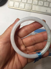 Load image into Gallery viewer, Sold please don't order. Thanks. 56.5mm 100% natural Type A light green white round cut jadeite jade bangle BL89-4671