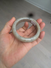 Load image into Gallery viewer, 52.8mm 100% Natural white/beige/gray with floating dandelions nephrite jade bangle HT96