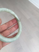 Load image into Gallery viewer, 58.4mm Certified Type A 100% Natural light green/brown round cut Jadeite Jade bangle AR107-4510