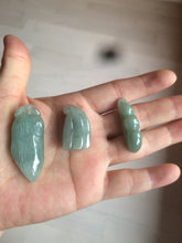 Load image into Gallery viewer, 100% Natural type A dark green/gray Jadeite Jade bamboo shoot/lotus pod/Four Seasons Fortune Bean pendant AX31