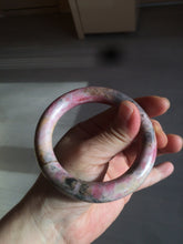 Load image into Gallery viewer, 55.8mm 100% natural pink/black/brown/yellow chubby round cut rose stone (Rhodonite) bangle SY48