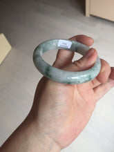 Load image into Gallery viewer, 54.9mm Certificated light green/purple with green floating flowers jadeite jade bangle S84-7072