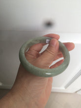 Load image into Gallery viewer, 58.8mm Certified 100% natural Type A green/gray jadeite jade bangle AE69-2863