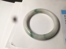 Load image into Gallery viewer, 60.6mm certified 100% Natural green/white with green floating flowers Jadeite Jade bangle AZ36-4373