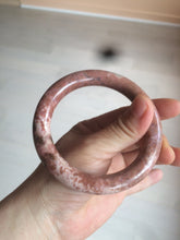 Load image into Gallery viewer, 58.9mm 100% natural Etruscan earth red round cut rose stone (Rhodonite)bangle XY76