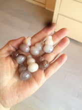 Load image into Gallery viewer, 100% natural icy purple/brown/red Quartzite (jinsi jade, 金丝玉) Golden Silk Jade gourd ( 葫芦, 福禄) pendant/handhold worry stone/desk decor SY73