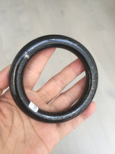Load image into Gallery viewer, 54.9mm certified 100% Natural black(MO YU 墨玉) meteorite Stellar Night sky chubby round cut nephrite bangle HF119-8244