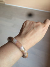 Load image into Gallery viewer, 52.3mm 100% natural pink/golden round cut rose stone (Rhodonite)bangle XY78