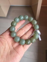 Load image into Gallery viewer, 14x13mm 100% Natural light green/gray vintage style nephrite Jade bead bracelet HF38