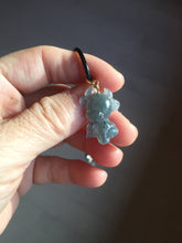 Load image into Gallery viewer, 100% natural type A icy watery light green blue gray Guatemala jadeite little Calf Pendant to the Heart pendant PE28