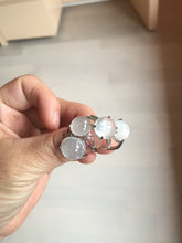 Load image into Gallery viewer, 100% Natural icy white clear ShuiMo Jade(水沫玉,foam of the water, quartzite) ring XY106