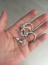 Load image into Gallery viewer, 100% Natural icy white clear ShuiMo Jade(水沫玉,foam of the water, quartzite) ring XY106