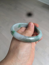 Load image into Gallery viewer, 56.5mm certificated Type A 100% Natural sunny green/dark green/white Jadeite Jade bangle Z132-2355