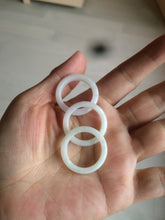 Load image into Gallery viewer, 19.4mm/size 9 1/2 100% natural type A green/white/yellow jadeite jade band ring G105-9 1/2