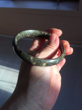 Load image into Gallery viewer, 59.5mm 100% natural black background with white/yellow/red flowers Plum blossom Jade(梅花玉) bangle SY98-7