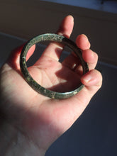 Load image into Gallery viewer, 59.5mm 100% natural black background with white/yellow/red flowers Plum blossom Jade(梅花玉) bangle SY98-7