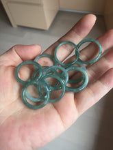 Load image into Gallery viewer, 100% natural type A icy watery light green/blue/gray Guatemala jadeite jade band ring R117