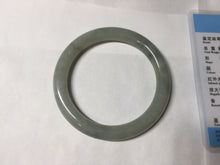 Load image into Gallery viewer, 55.5mm Certified type A 100% Natural light green gray round cut Jadeite bangle PD43-9583