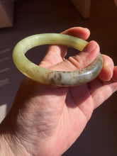 Load image into Gallery viewer, 55.5mm Certified Type A 100% Natural green yellow/sugar brown flying dandelions nephrite Jade bangle HN51-0488