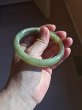 Load image into Gallery viewer, 55.5mm Certified Type A 100% Natural green yellow/sugar brown flying dandelions nephrite Jade bangle HN54-0476