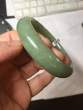 Load image into Gallery viewer, 55.5mm certified 100% Natural green/yellow super oily nephrite Jade bangle HE17-8450