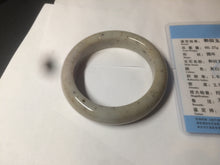 Load image into Gallery viewer, 52.8mm 100% Natural white/beige/gray with floating dandelions nephrite jade bangle HT96