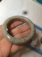 Load image into Gallery viewer, 52.8mm 100% Natural white/beige/gray with floating dandelions nephrite jade bangle HT96