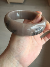 Load image into Gallery viewer, 60mm 100% natural chocolate milk color with flying leaf morning in the country chubby Quartzite (Shetaicui jade) bangle AW5