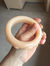 Load image into Gallery viewer, 61.5mm 100% natural pink orange Peach cream Quartzite (Shetaicui jade) 3D carved cat ears/flowers/ingot/bow bangle XY124