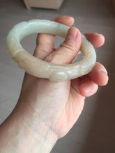 Load image into Gallery viewer, 59.6mm 100% natural beigh/pink/brown/gray Quartzite (Shetaicui jade) 3D carved Cat/kitten and lotus leaf bangle XY120