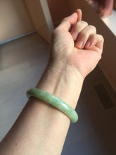 Load image into Gallery viewer, 51.6mm Certified type A 100% Natural dark green/gray round cut Jadeite bangle PF37-5469