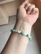 Load image into Gallery viewer, 100% natural type A light green jadeite jade beads bracelet group BQ76