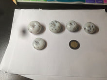 Load image into Gallery viewer, 100% Natural white beige with black/brown flying dandelions Osmanthus fragrant cheese cake nephrite Jade pendant/worry stone HT68