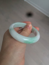 Load image into Gallery viewer, 53mm 100% natural certified sunny green/white(白底青) jadeite jade bangle BK81-5255