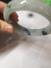 Load image into Gallery viewer, 56.6mm certified 100% natural Type A light green/white with green floating flowers oval jadeite jade bangle B91-1643