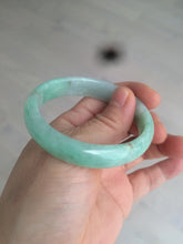 Load image into Gallery viewer, 50.5mm Certified Type A 100% Natural sunny apple green/red oval Jadeite Jade bangle BG61-0174
