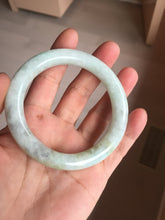 Load image into Gallery viewer, 55.5mm Certified 100% natural Type A light green yellow chubby round cut jadeite jade bangle BQ38-5780