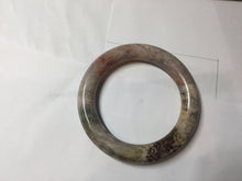 Load image into Gallery viewer, 54.4mm 100% natural pink/black/brown/yellow/black chubby round cut rose stone (Rhodonite) bangle SY131