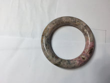 Load image into Gallery viewer, 51.8mm 100% natural pink/black/brown/yellow/black chubby round cut rose stone (Rhodonite) bangle SY134