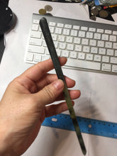 Load image into Gallery viewer, 19.5cm 100% Natural black dark green ink painting(水墨画) Xiu Jade (Serpentine) Hairpin AW64