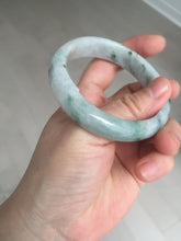 Load image into Gallery viewer, 54.9mm Certificated light green/purple with green floating flowers jadeite jade bangle S84-7072